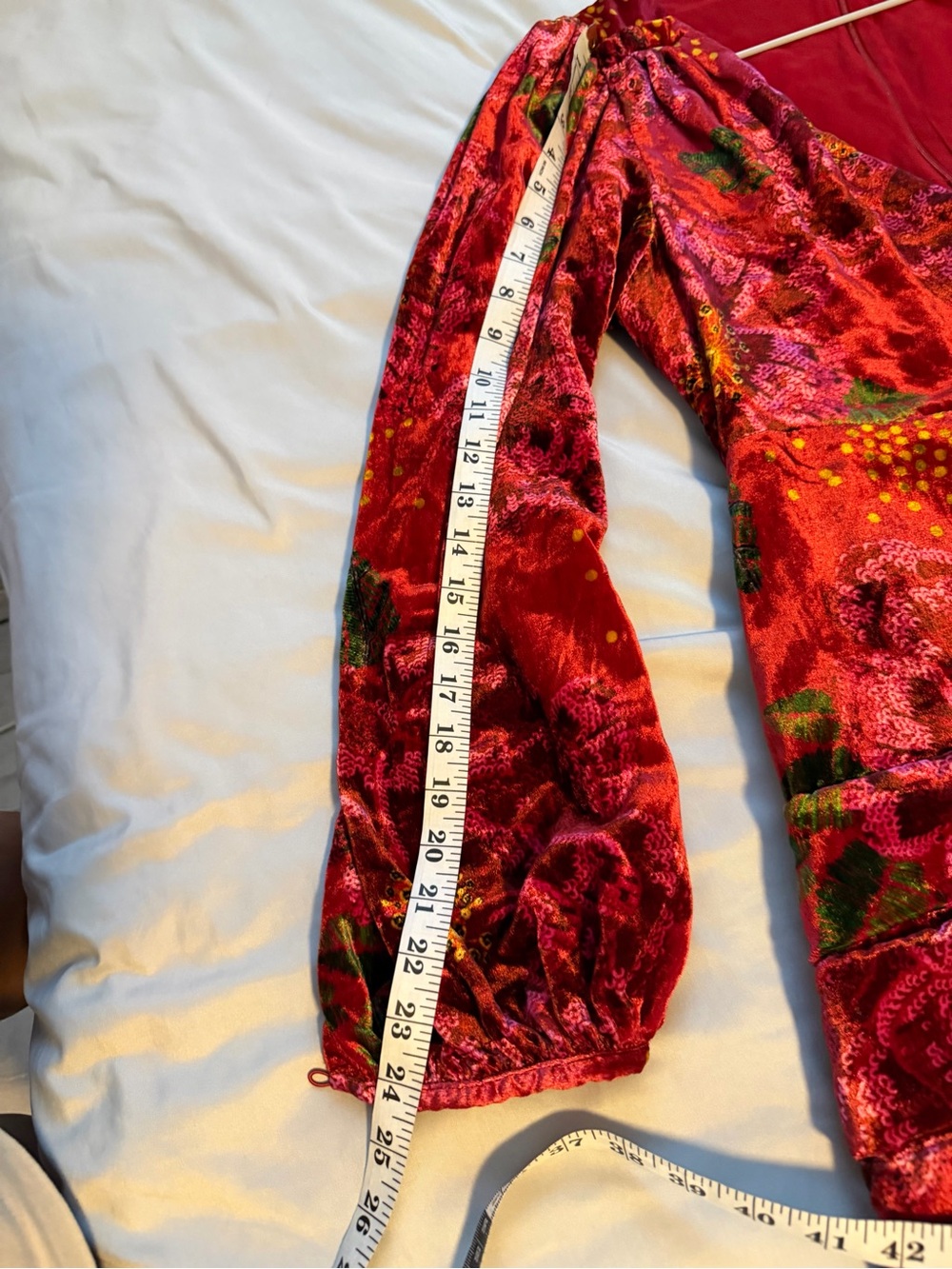 FARM Rio Farm Rio Velvet Floral V-Neck Mini Dress Deep Red M NWT - Picture 12 of 15
